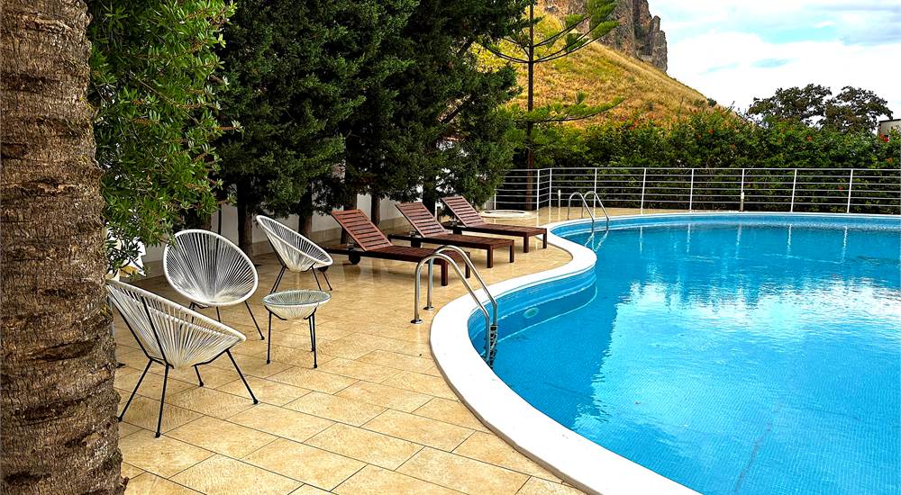BORDO PISCINA