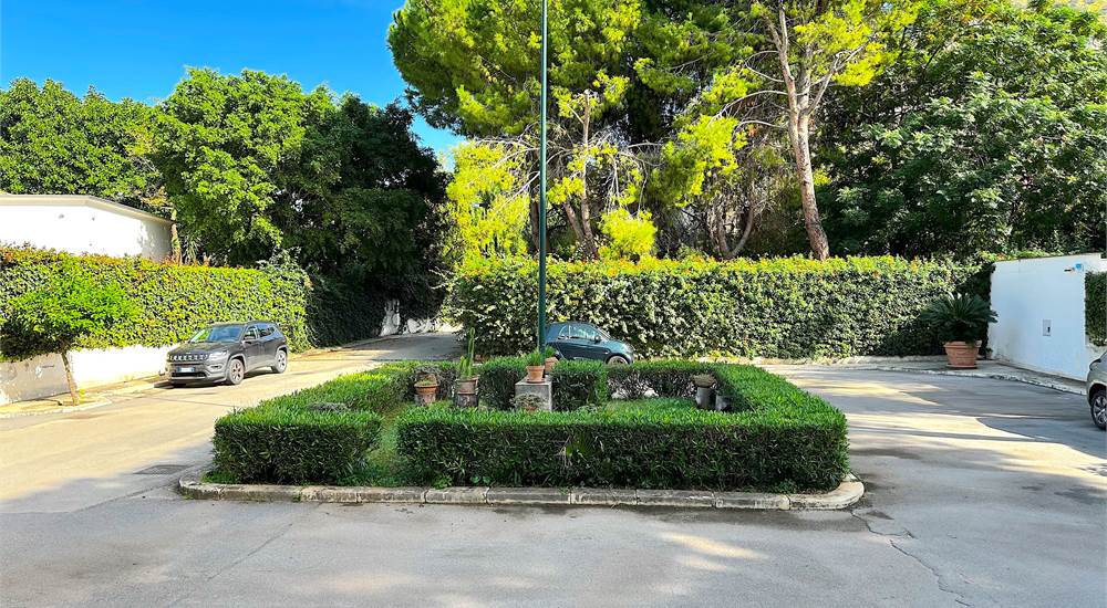 residence private parking and driveway